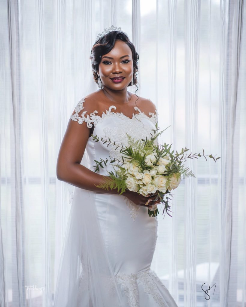 #TheAnagkazoWedding White Wedding in Ghana had an Undersea Effect to it ...