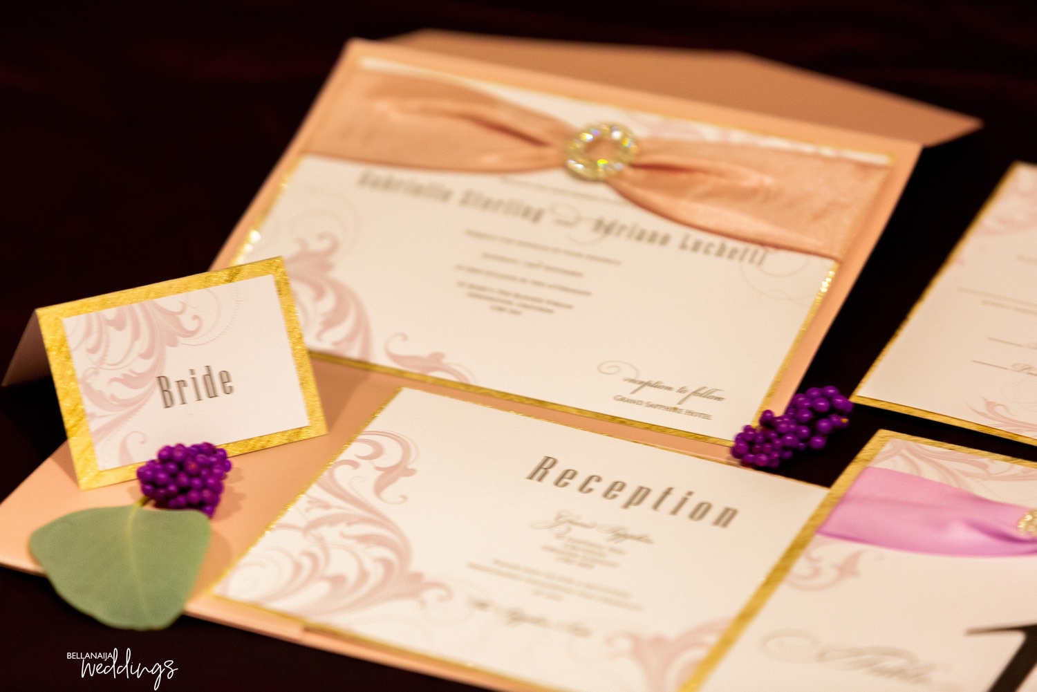 Here's how black, gold and purple can bring that luxurious feel to your wedding