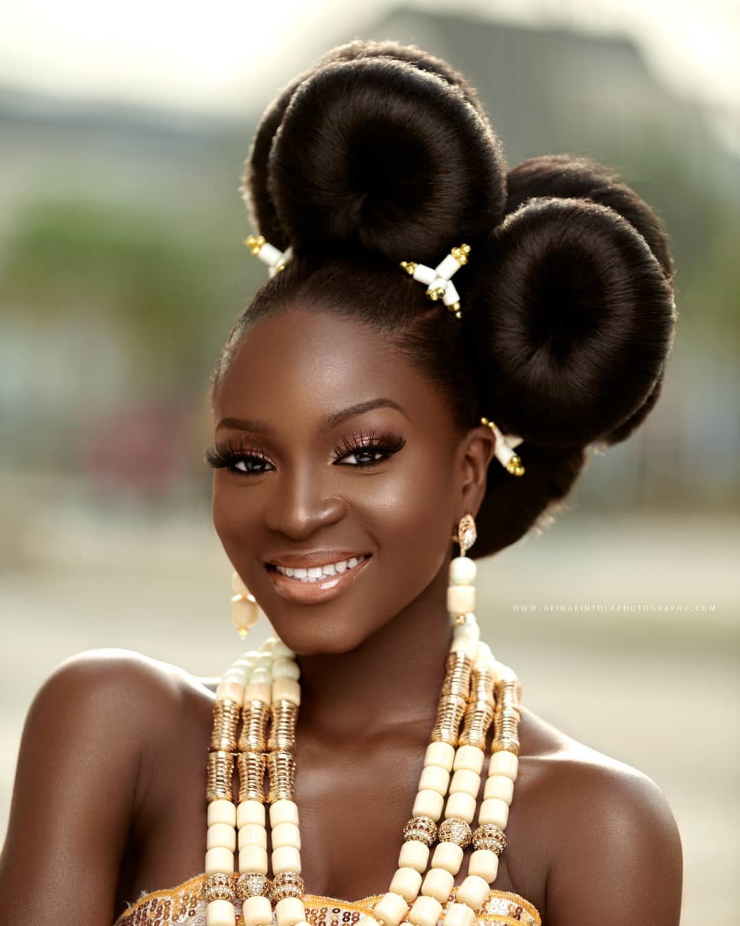 Bun (hairstyle) - Wikipedia