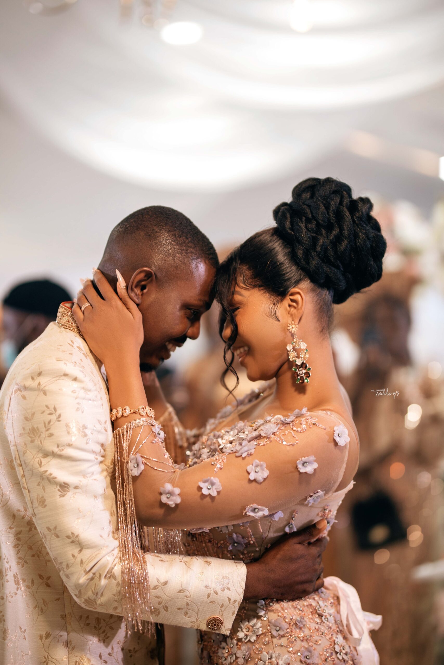 BellaNaija Weddings on X: Watch Seyi's Sleek Garter Removal at the  #Moshey2019 Reception   / X