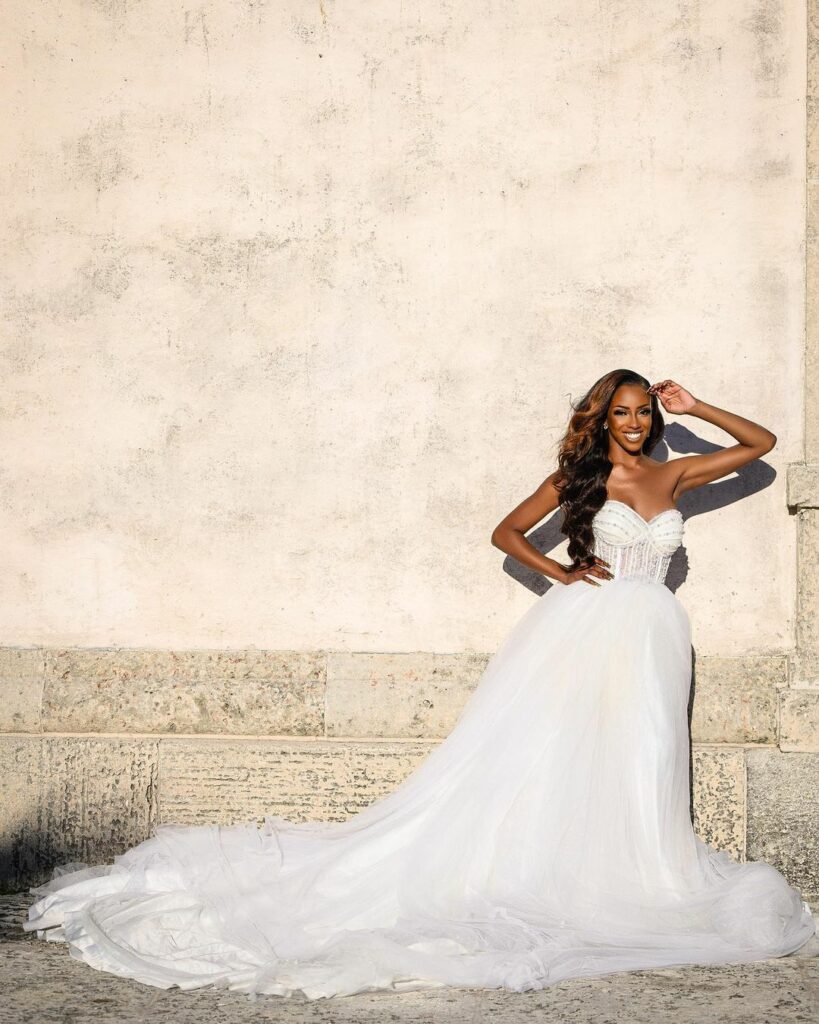 Bring Effortless Charm to Your Big Day With This White Wedding Inspo!