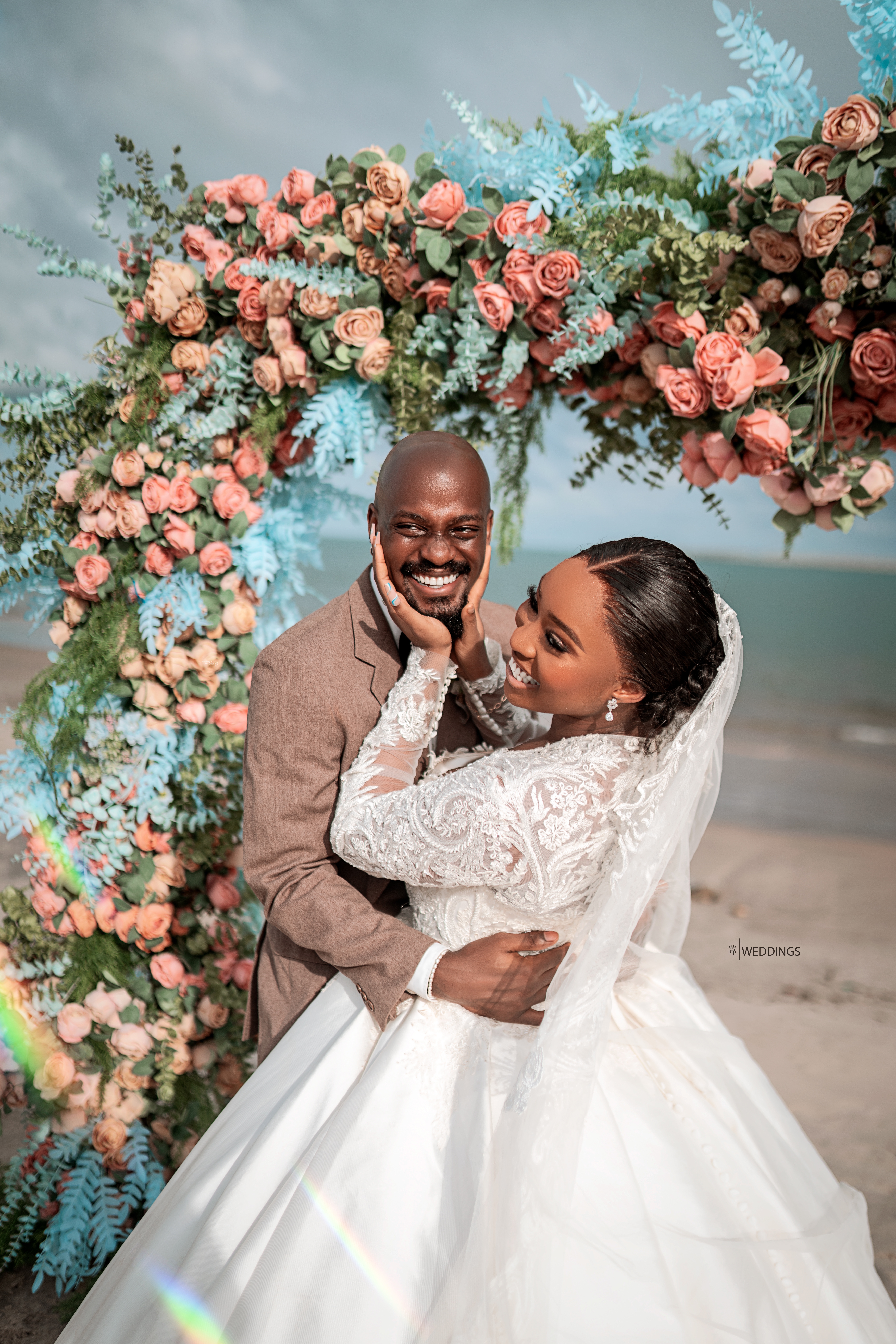 Perfectly Blend Love Nature on Your Big Day with This Beach