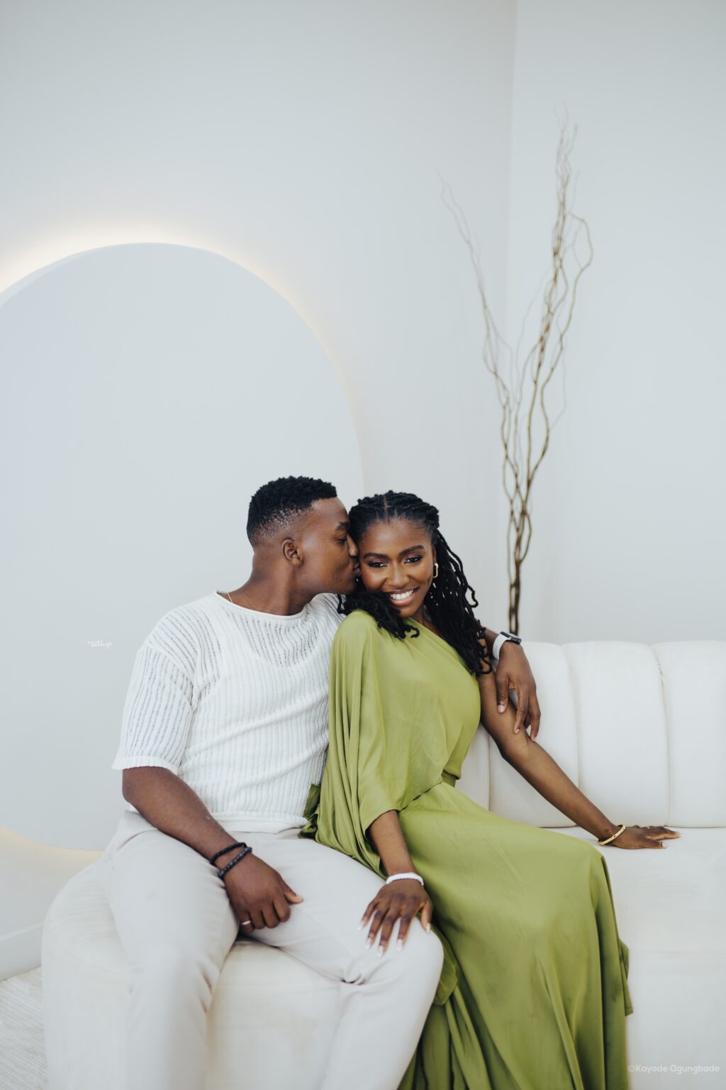 It is Love in the Air For Demi and Tom - Feel The Magic!