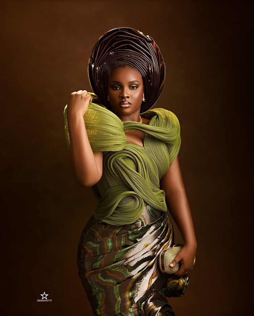 Simple Traditional Look This Traditional Bridal Look Will Have You Looking Exquisite